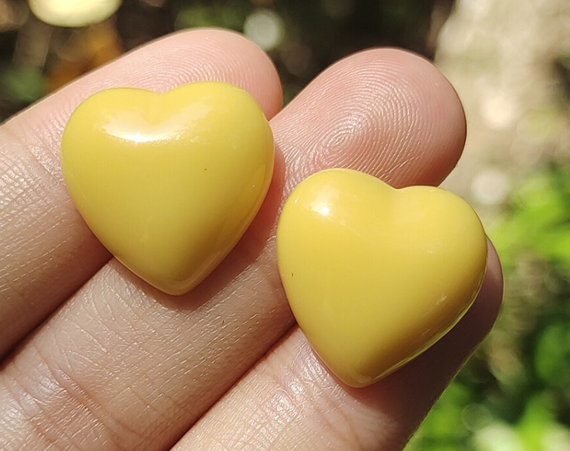 Naušnice srdce žluté