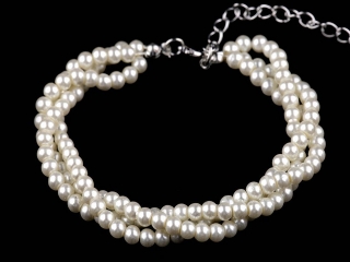 Náramek perlový 3-řadý krémový