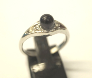 Prsten perlička černá