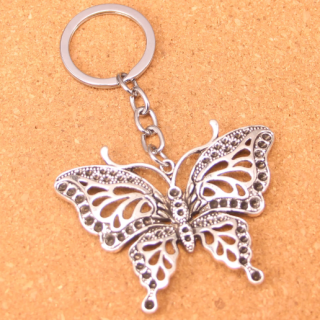 Přívěsek na klíče motýl - stříbrný