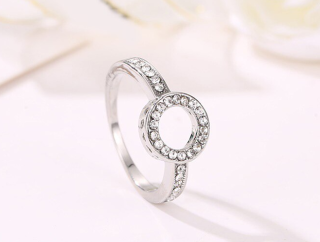 Prsten s kroužkem čiré krystalky vel. 7 - stříbrný