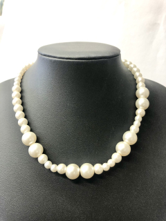 Náhrdelník perličky - bílé