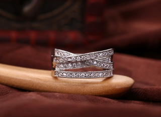 Prsten překřížený - stříbrný vel. 8